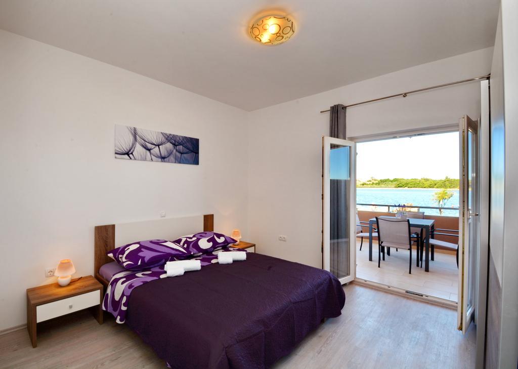 Apartment Clara *