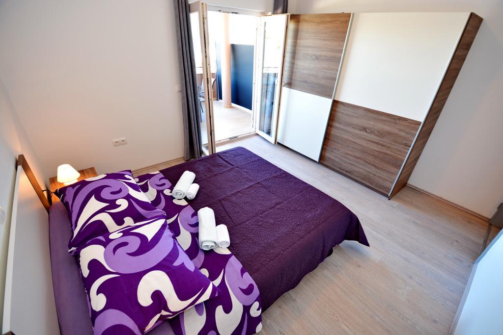 Apartment Clara *